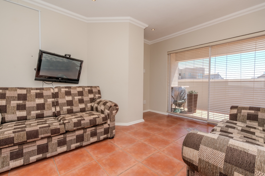 5 Bedroom Property for Sale in Waterfront Western Cape